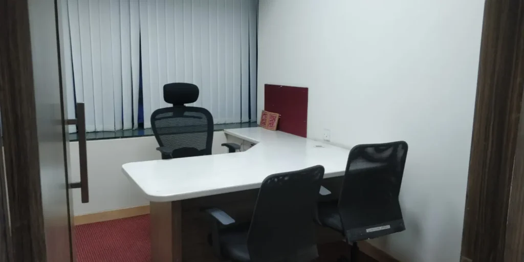 4,500 sq.ft Furnished Office for Rent in Kothrud, Pune. P008. image 2