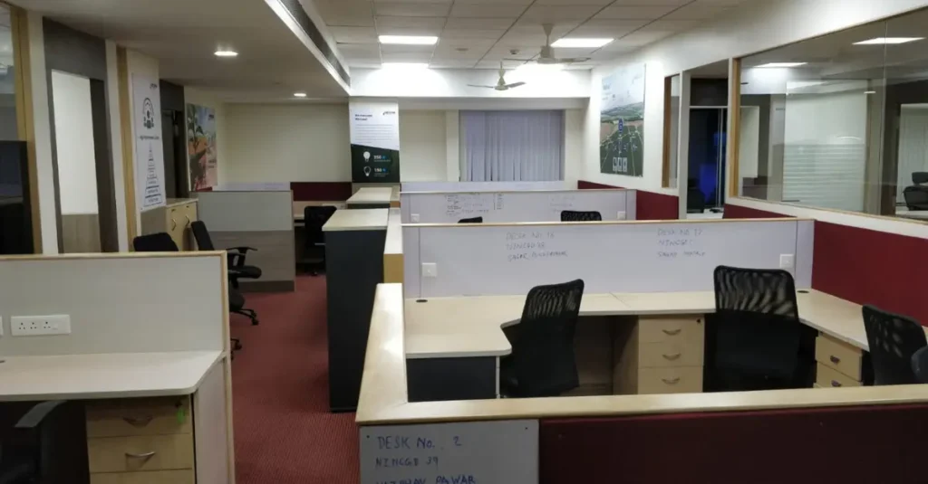 4,500 sq.ft Furnished Office for Rent in Kothrud, Pune. P008. image
